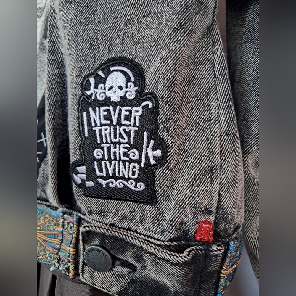 Custom RAGE Horror Cropped Grey Denim Jacket! OOAK Unique Fandom Wear! Friday 13 - Picture 14 of 16